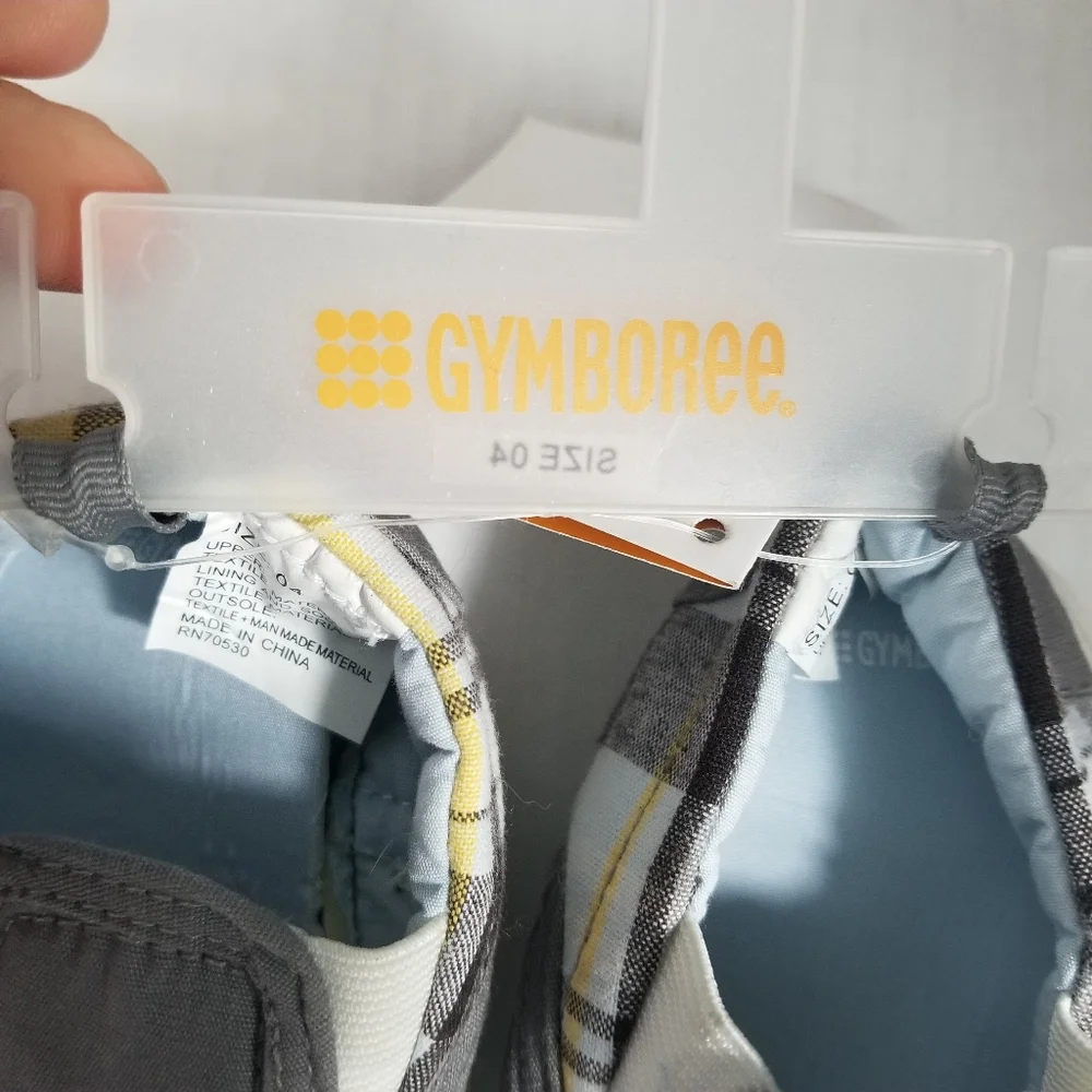 NWT GYMBOREE SLIP-ON BABY SHOE SIZE 4 GRAY WITH PLAID